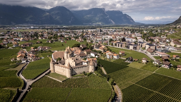 Aigle: un déficit de plus de 2 millions pour le budget 2026, tout de même approuvé par le conseil communal